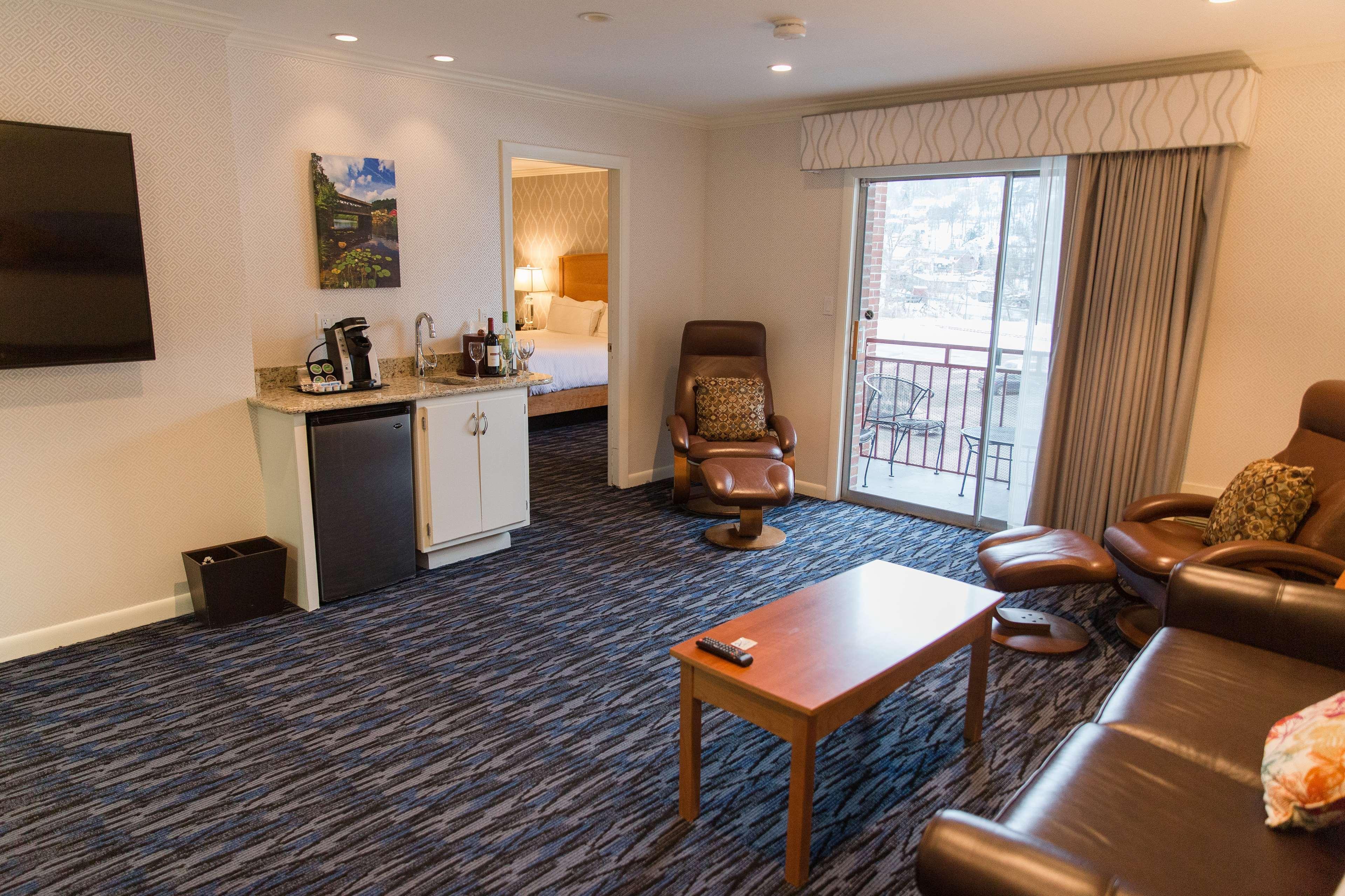 Capitol Plaza Hotel Montpelier Tapestry Collection By Hilton Luaran gambar