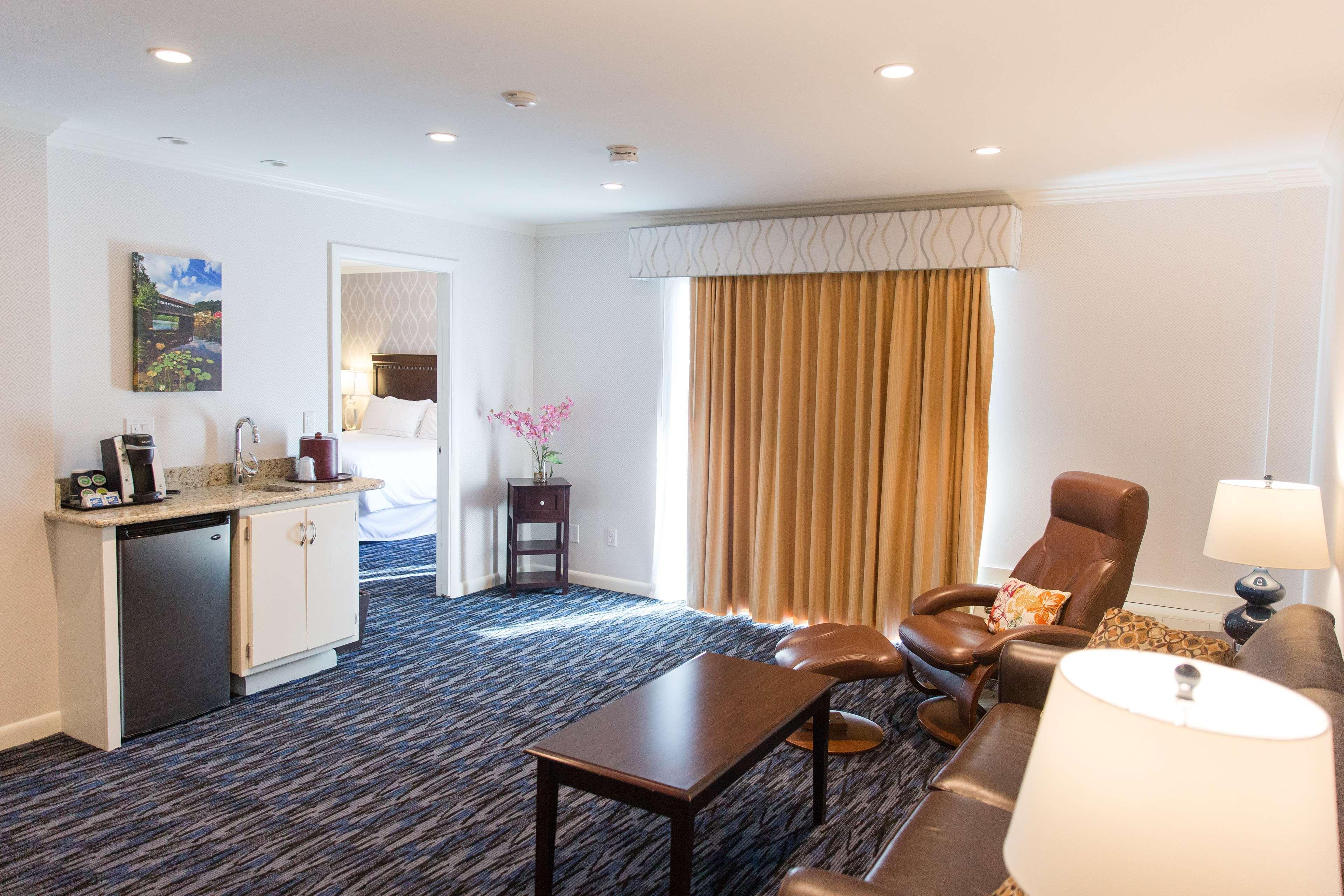 Capitol Plaza Hotel Montpelier Tapestry Collection By Hilton Luaran gambar