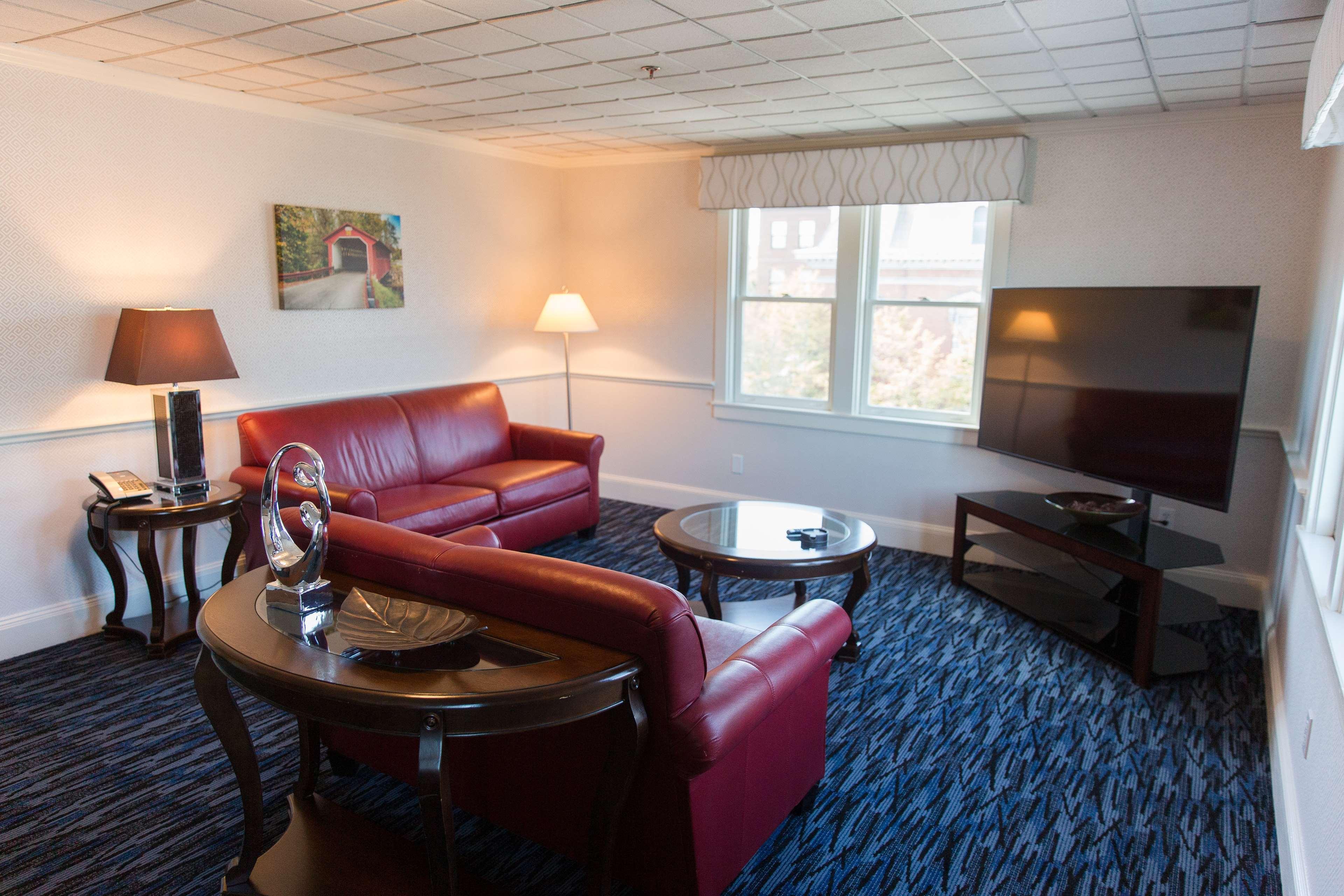 Capitol Plaza Hotel Montpelier Tapestry Collection By Hilton Luaran gambar