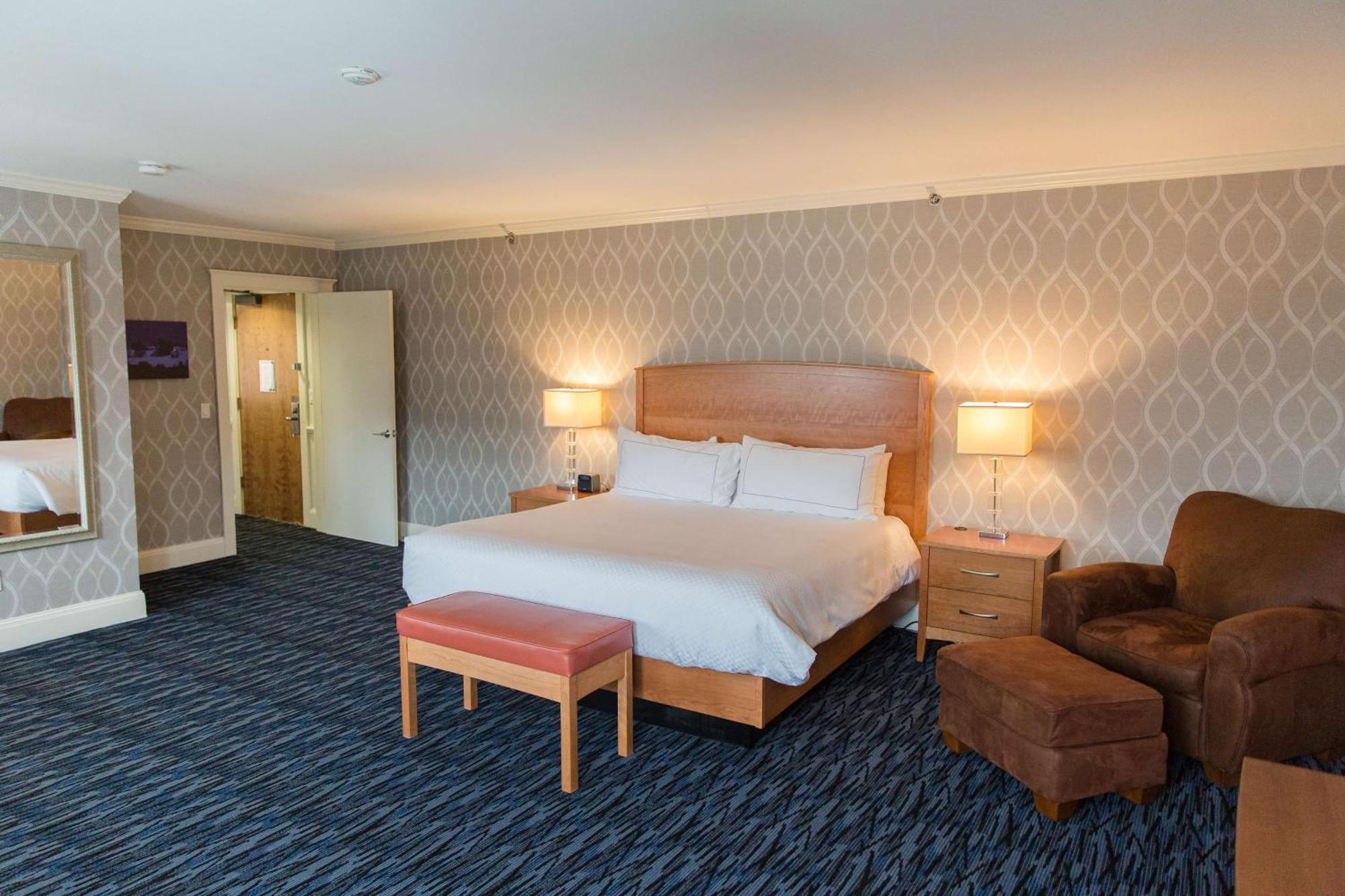 Capitol Plaza Hotel Montpelier Tapestry Collection By Hilton Luaran gambar